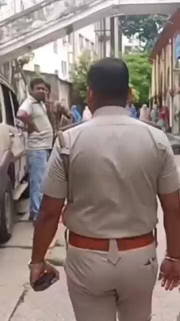 ধৃত মালদার ব্যবসায়ী অমরদীপ সাহাকে পেশ মালদা জেলা আদালতে