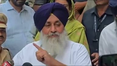 ਆਪਣੇ ਦਾਸ ਦੇ ਸਿਰ ਮਿਹਰ ਭਰਿਆ ਹੱਥ ਰੱਖਣ ਲਈ ਦਸ਼ਮੇਸ਼ ਪਿਤਾ ਧੰਨ-ਧੰਨ ਸ੍ਰੀ ਗੁਰੂ ਗੋਬਿੰਦ ਸਿੰਘ ਜੀ ਮਹਾਰਾਜ ਦਾ ਸਿਰ ਝੁਕਾ ਕੇ ਸ਼ੁਕਰਾਨਾ ਕਰਦਾ ਹਾਂ। ਪੰਥ ਤੇ ਪੰਜਾਬ ਵਿਰੋਧੀ ਤਾਕਤਾਂ ਕਦੇ ਵੀ ਅਕਾਲੀਆਂ ਨੂੰ ਝੁਕਾ ਨਹੀਂ ਸਕਦੀਆਂ, ਨਾ ਤਾਂ ਮੇਰੇ ਪਿਤਾ ਸਰਦਾਰ ਪਰਕਾਸ਼ ਸਿੰਘ ਜੀ ਬਾਦਲ ਕਦੇ ਝੁਕੇ ਸਨ ਤੇ ਨਾ ਹੀ ਮੈਂ ਕਦੇ ਝੁਕਾਂਗਾ। ਸ਼੍ਰੋਮਣੀ ਅਕਾਲੀ ਦਲ ਇਹਨਾਂ ਤਾਕਤਾਂ ਨੂੰ ਕਦੇ ਵੀ ਪੰਜਾਬ ਦੀ ਅਮਨ ਸ਼ਾਂਤੀ ਤੇ ਭਾਈਚਾਰਕ ਸਾਂਝ ’ਤੇ ਹਮਲਾ ਕਰਨ ਨਹੀਂ ਦੇਵੇਗਾ। ਸੁਖਬੀਰ ਸਿੰਘ ਬਾਦਲ