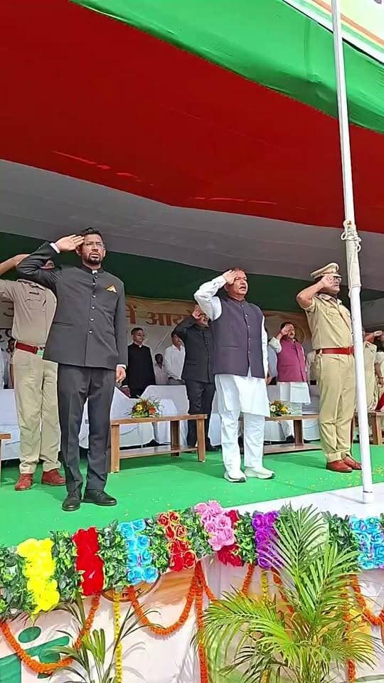 #सभी देशवासियो को 80वाँ स्वतंत्रता दिवस की हार्दिक शुभकामनाएं।🇮🇳🇮🇳🇮🇳❤️❤️❤️
#A2zbiharnewsmuzaffarpur #15august #IndependenceDay #instagramreels