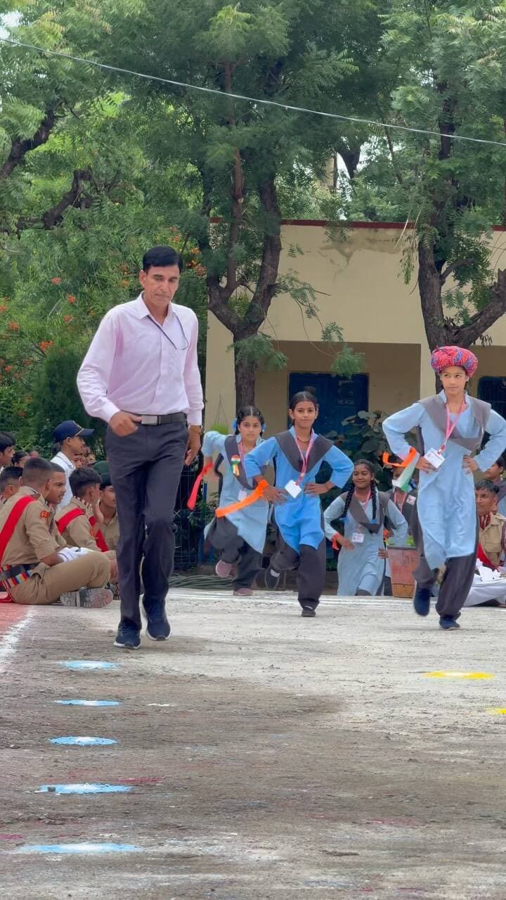 पीएम श्री राजकीय उच्च माध्यमिक विद्यालय, नवानिया
.
.
.
.
.
#reels #tranding #shorts #schooldays #ncc