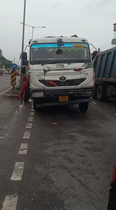 ହେଦେରେ ପିଲେ... ଲୋକେ କହି ବସଲେନ.