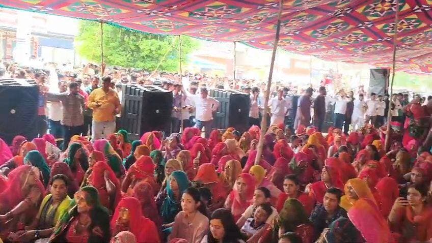 भंवरी देवी को न्याय दिलाने लाखों लोगों का जन सैलाब उमड़ पड़ा