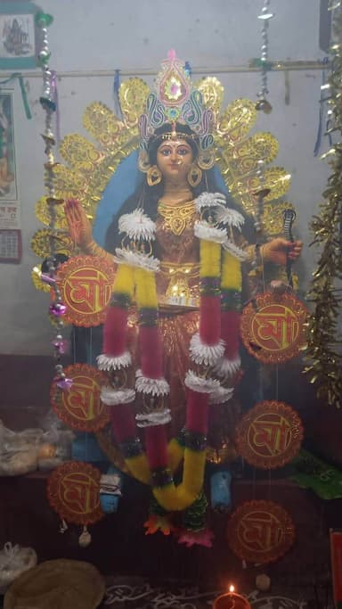 গোগড়া গ্রামের মনসা পূজো
ছবি - লালচাঁন্দ