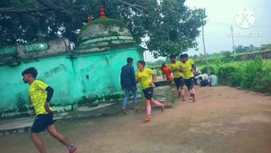 पीपलखेड़ा गांव में भी चढ़ाई