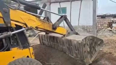 बीते दिनों हुई थी शिवपुरी जिले में कार्रवाई शासकीय जमीन पर कब्जा शशकीय कार्य में बाधा अधिकारियों को दी थीं जान से मारने की धमकी