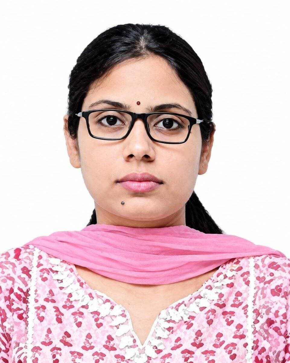 निरमा मूंड को मिली पीएचडी की उपाधि
महाराजा गंगा सिंह विश्वविद्यालय ने प्रदान की उपाधि
राजकीय डूंगर महाविद्यालय के प्राणिशास्त्र विभाग की शोधार्थी हैं निरमा मूंड
“विकिरण एवं मर्करी के प्रभाव और कुटकी द्वारा बचाव” विषय पर किया शोध
स्विस एल्बिनो चूहों के वृक्क पर विकिरण एवं मर्करी के प्रभावों का किया अध्ययन
औषधीय पौधे पिक्रोरिजा कुरोआ (कुटकी) की सुरक्षात्मक भूमिका पर शोध
प्राचार्य प्रो. राजेंद्र कुमार पुरोहित के निर्देशन में पूरा हुआ शोध
प्राचार्य सहित महाविद्यालय परिवार ने निरमा मूंड को दी बधाई।
<nis:link nis:type=tag nis:id=bikaner nis:value=bikaner nis:enabled=true nis:link/> <nis:link nis:type=tag nis:id=nirmamund nis:value=nirmamund nis:enabled=true nis:link/> <nis:link nis:type=tag nis:id=phd nis:value=phd nis:enabled=true nis:link/> <nis:link nis:type=tag nis:id=rajasthan nis:value=rajasthan nis:enabled=true nis:link/> <nis:link nis:type=tag nis:id=dungar_college nis:value=dungar_college nis:enabled=true nis:link/> <nis:link nis:type=tag nis:id=bikaner_update nis:value=bikaner_update nis:enabled=true nis:link/>