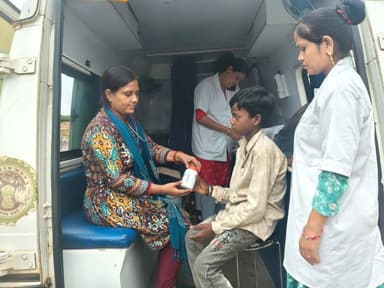 कलेक्टर एवं जिला मजिस्ट्रेट श्री Arpit Verma IAS के निर्देशों के तहत स्वास्थ्य विभाग द्वारा जिले में संचालित सभी 10 मोबाइल मेडिकल यूनिट्स में आयुष चिकित्सकों की ड्यूटी लगाई गई है। इस व्यवस्था के लागू होने से ग्रामीण एवं पिछड़े क्षेत्रों के जनमानस को प्राथमिक चिकित्सा के साथ-साथ आयुर्वेद और अन्य आयुष चिकित्सा पद्धतियों का भी सीधा लाभ मिल सकेगा।
CM Madhya Pradesh
Jansampark Madhya Pradesh
Directorate of Health Services, Madhya Pradesh
Department of Ayush, Madhya Pradesh
#shivpuri