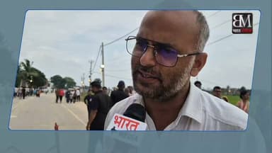 रसड़ा में 2027 का सियासी पारा गर्म..युकेश सिंह में उमाशंकर सिंह का अक्स!
रसड़ा विधानसभा में दिखने लगा 2027 का सियासी सरगर्मी!
बलिया के खानवर में स्थानीय पत्रकारों द्वारा की गई जमीनी पड़ताल में एक दिलचस्प सियासी रुझान सामने आया है। स्थानीय लोगों और पत्रकारों की मानें तो रसड़ा क्षेत्र की जनता युवा नेता प्रिंस युकेश सिंह में पूर्व विधायक उमाशंकर सिंह की छवि देख रही है।
क्षेत्रीय चर्चाओं के अनुसार, यदि बहुजन समाज पार्टी (BSP) 2027 के विधानसभा चुनाव में प्रिंस युकेश सिंह पर दांव लगाती है और उन्हें टिकट देती है, तो रसड़ा का 'नीला किला' एक बार फिर सुरक्षित रहेगा और बसपा लगातार चौथी बार फतह हासिल कर सकती है।
#Ballia #Rasra #BSP #UttarPradeshPolitics #BalliaNews #2027Elections