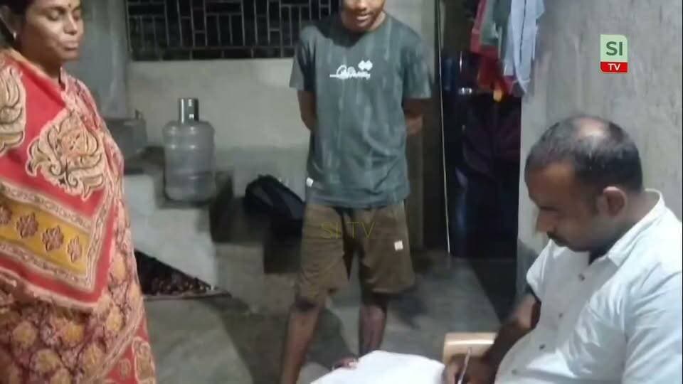 ফেসবুকে অভিযোগ, পরে অ্যাকাউন্টে অন্নপূর্ণার টাকা নিজেই স্বীকার করলেন জলঙ্গীর কাকলি