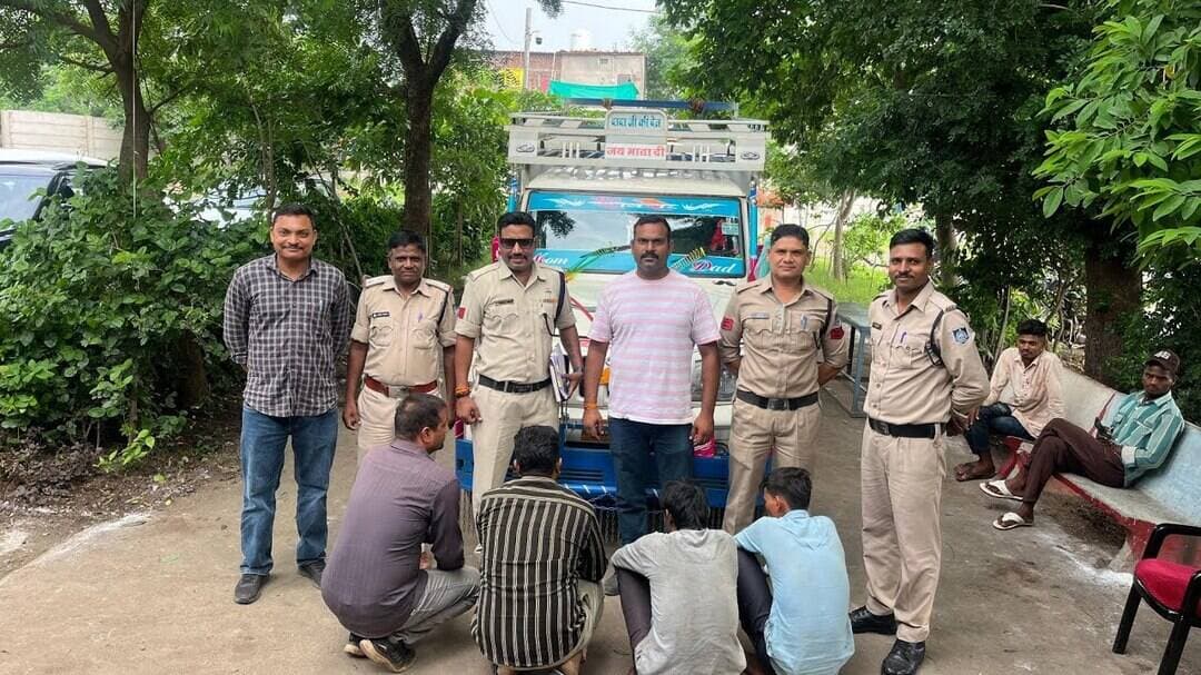 रावटी में बिजली तार चोर गिरोह का पर्दाफाश चार आरोपी गिरफ्तार 10 लाख का माल जप्त