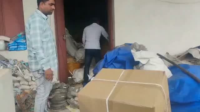 କରୁଥ ଫାଇନ, ନାଇଁ ଆନ କିଛି ବଡ଼ଖା ଆଇନ