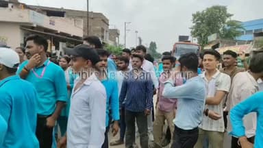 मोहनपुर स्थित लीडर इंस्टीट्यूट पर छात्राओं ने हंगामा सड़क को किया जाम #samastipur #bihar #viral #trendingreels #trendingnow