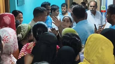 অন্নপূর্ণা টাকা না পাওয়াই মহিলাদের বিক্ষোভ জলঙ্গি বিডিও অফিসে