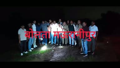 झांसी पुलिस का बड़ा एक्शन रक्सा टोल के आगे नयाखेड़ा रोड पर पुलिस और बदमाशो के बीच मुठभेड़ बताया गया रक्सा पुलिस एवं स्वाट टीम ने हत्या के प्रयास और लूट से जुड़े मामले में चार आरोपियों को किया गिरफ्तार