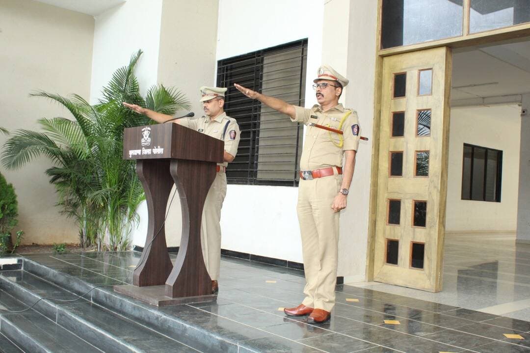 पोलिस अधीक्षक कार्यालय येथे आज सद्भावना दिवस उत्साहपूर्ण वातावरणात संपन्न झाला.
#buldhana_police
@hmo_maharashtra
@dgp_maharashtra_police
@IGP_AmtRange
