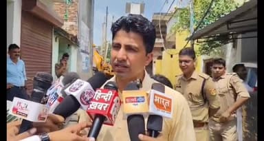 शाहजहांपुर गौतम मौर्या हत्याकांड को लेकर प्रशासन की बड़ी कार्रवाई हत्या करने बाले समीर के दो-दो मंजिला मकान के ऊपर चला दिया गया बिल्डोजर देखिए पूरी रिपोर्ट Part 6