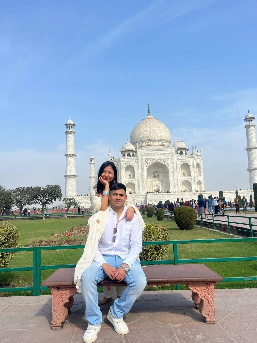 अनमोल.