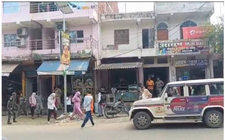 चतरा में जिस्मफरोशी के खिलाफ कार्रवाई, चांदनी रेस्टोरेंट से 10 हिरासत में
