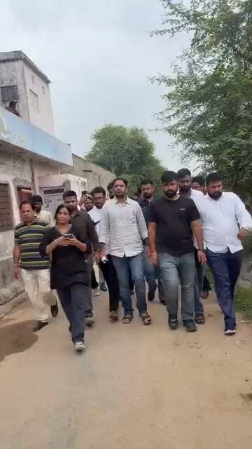 जयपुर में ग्रामीणों ने CJP टीम को खदेड़ा, आशुतोष रांका के साथ धक्का-मुक्की