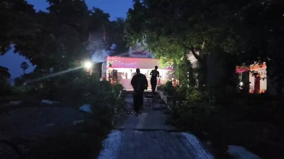 जगदीशपुर नगर के बाबा दूधनाथ स्थान पर अखंड हरिकीर्तन का आगाज