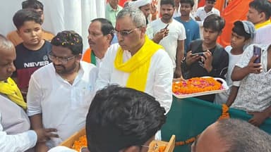 मऊ के रतनपूरा में 51 विकास कार्यों का मंत्री ओमप्रकाश राजभर ने लोकार्पण किया। देखिए कार्यक्रम की तस्वीरें।
#खबरेंअभीतक #KhabareAbhiTak #Mau #OmPrakashRajbhar