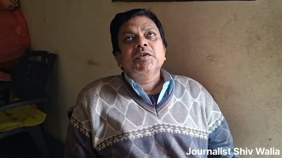 आपकी 50 rs, 100 rs, की आर्थिक सहायता किसी के लिए बड़ी धनराशि साबित हो सकती है *** उपमंडल जोगिंदर नगर मटरू पंचायत के सुजा गांव के टैक्सी चालक सुरेश कुमार को है आपकी मदद की जरूरत** 5 वर्ष पहले पातकू में हुए सड़क हादसे ने छीन ली खुशहाल जिंदगी, 5 वर्ष से चलने फिरने और कार्य करने में है पूरी तरह से असमर्थ **अब स्थिति ऐसी की इलाज और दवाई के लिए भी नहीं है कोई भी मदद,, परिवार में सिर्फ पत्नी जो कर रही सेवा*** अगर आप इनकी किसी भी प्रकार की मदद करना चाहे तो संपर्क कर सकते हैं 💐💐💐 G-Pay number - कांटेक्ट नंबर :-💐💐💐💐 9882084396 **💐💐💐 Asha devi W/O Suresh kumar **खाता नंबर co-operative Bank 30510105713
Ifsc number -HPSC0000305/- Report Journalist Shiv Walia #jogindernagar_mandi_himachal #everyonehighlights #highlightseveryone