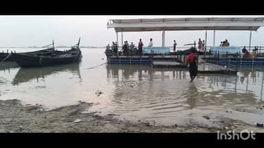 बड़हरा में गंगा का रौद्र रूप किनारे बसे गांव के लोगों में बाढ़ का खतरा मडराने लगा है