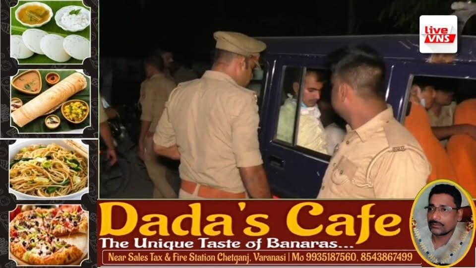 Varanasi Murder: शराब पिलाकर 19 वर्षीय युवक की हत्या, बोरे में शव भरकर गोबर में दबाया; 3 गिरफ्तार
वाराणसी के सिगरा थाना क्षेत्र के शिवपुरवा में 19 वर्षीय इशू कनौजिया की हत्या का सनसनीखेज मामला सामने आया है। पुलिस ने रेलवे क्वार्टर के पास गोबर के ढेर से प्लास्टिक के बोरे में बंद युवक का शव बरामद किया है।
पुलिस के मुताबिक मामले में प्रदीप, रोहित और रामकिशन को गिरफ्तार किया गया है। पूछताछ में युवक को शराब पिलाने के बाद हत्या करने और शव छिपाने की बात सामने आई है। एसीपी चेतगंज शुभम सिंह ने मामले की जानकारी दी। पुलिस हत्या की वजह और घटना से जुड़े अन्य पहलुओं की जांच कर रही है।
#Varanasi #VaranasiNews #VaranasiMurder #Sigra #SigraPolice #Shivpurwa #MurderCase #UPPolice #CrimeNews #VaranasiCrime #BreakingNews #HindiNews #LiveVNS #BanarasNews