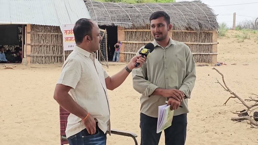 बाड़मेर के एक सरकारी स्कूल के हाल देखकर हैरान रह जाएंगे आप, जानिए क्या बोले शिक्षक और बच्चे...