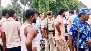 बेगूसराय के मटिहानी में मुखिया प्रतिनिधि पर हमला का आरोप गाड़ी भी तोरी