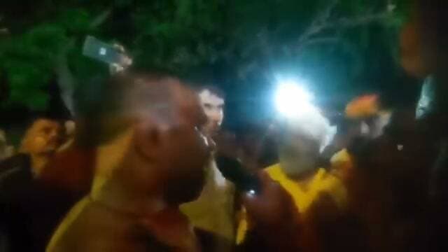 “गलती की है तो आपका जूता और मेरा सिर बराबर...” कन्नौज में कांवड़ियों के हंगामे के बीच इंस्पेक्टर जितेंद्र प्रताप सिंह का बयान वायरल.