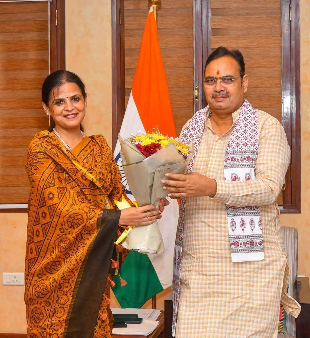 बाड़मेर विधायक प्रियंका चौधरी को जन्मदिन की हार्दिक बधाई एवं शुभकामनाएं।
Dr Priyanka Chaudhary BJP Rajasthan