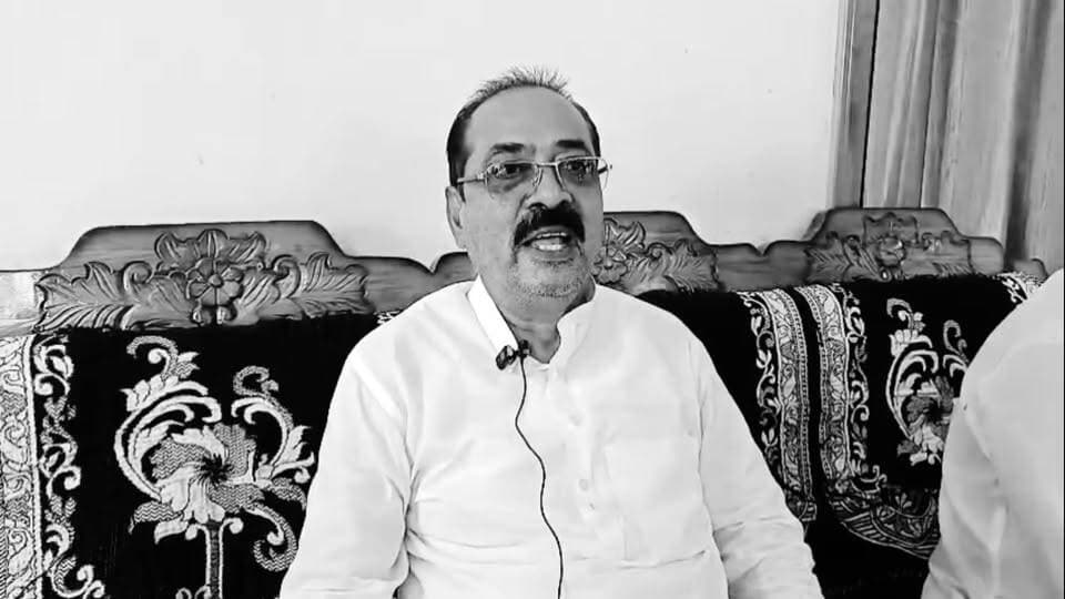 जनसुराज मुस्लमानो को नहीं कर रहा दरकिनार, मुस्लिम तो प्रशांत किशोर के दिल मे है:- जनसुराज के पोलिटिकल एडवाइजर हशमुद्दीन खान