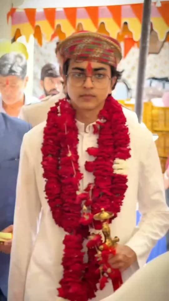 उदयपुर-मेवाड़ के महाराजकुमार देवाजीत्य सिंह ने श्री सगस जी बावजी के किए दर्शन
