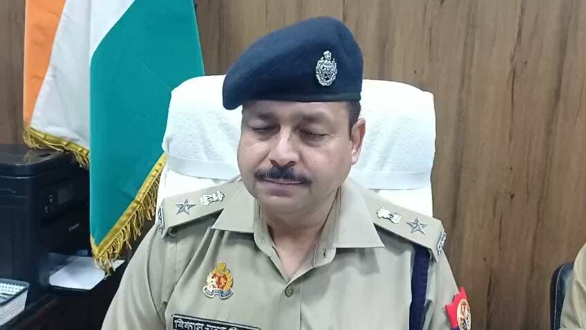 Sambhal के नए पुलिस अधीक्षक विकास चंद्र त्रिपाठी ने संभाला चार्ज। दिया बड़ा बयान