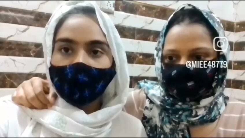 सीतामऊ और बरखेड़ा से लापता हुई दो युवतियों के मामले में अब सामने आए बयान!
कुछ दिनों पहले घर से लापता हुई सीतामऊ और बरखेड़ा क्षेत्र की दो लड़कियों को लेकर अब उनके बयान सामने आए हैं। आखिर उन्होंने क्या कहा और पूरे मामले में क्या नया मोड़ आया? जानिए पूरी जानकारी वीडियो में…
#सीतामऊ #बरखेड़ा #मंदसौर #लापतायुवती #बयान #मंदसौरन्यूज