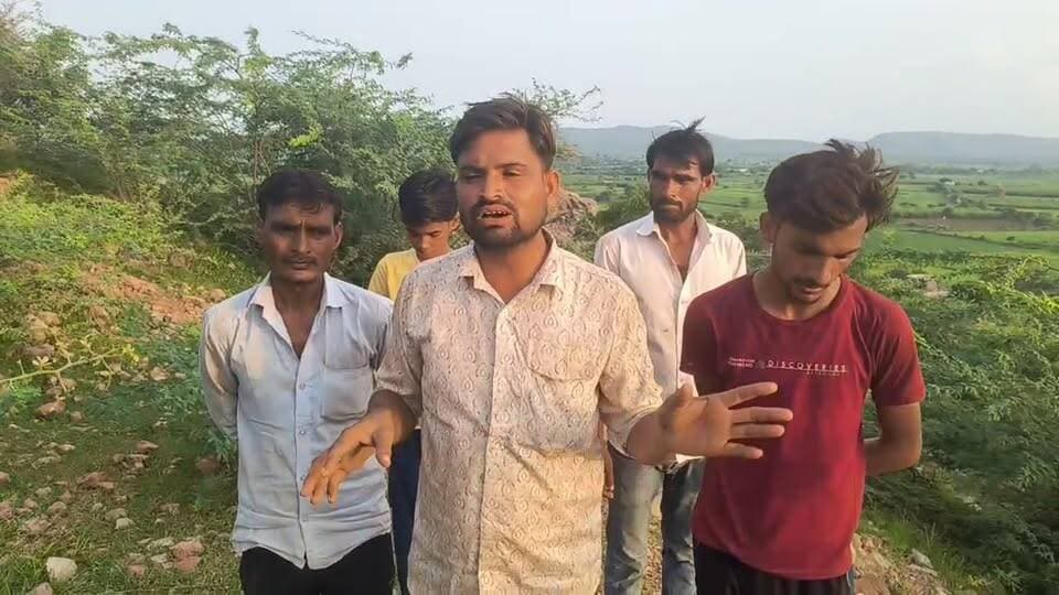 🚨 रणथंभोर के दुमोदा में तीन साल के बालक को उठा ले गया पैंथर । इलाके मचा हड़कंप । गांव से ग्राउंड रिपोर्ट । 🚨
#live #टाइगर #swm