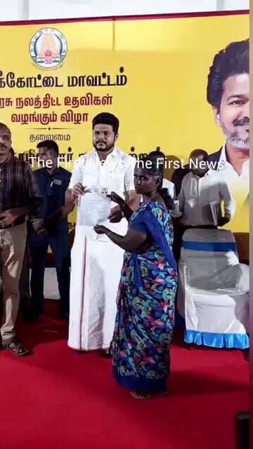 புதுக்கோட்டை டவுன்ஹாலில் மாற்றுத் திறனாளிகள் சார்பில் அமைச்சர் பர்வேஸ் பயனாளிகளுக்கு வழங்கினார்