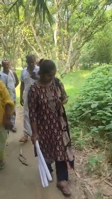 बिस्फी। रथौस पंचायत के शिबौल में जमीन सर्वे के नाम पर दलाल के साथ ₹5000 रिश्वत वसूली का आरोप...