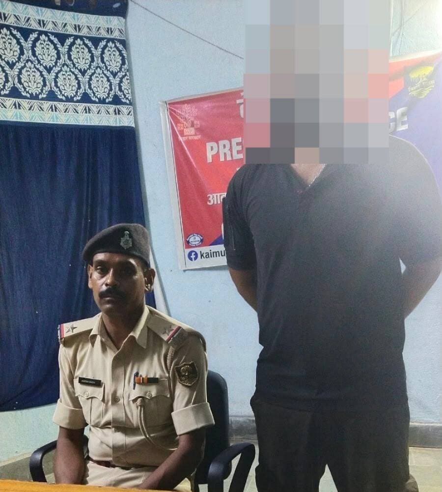 कैमूर में सोशल मीडिया पर हथियार लहराते हुए फोटो वायरल करने के आरोप में 01 अभियुक्त गिरफ्तार ।