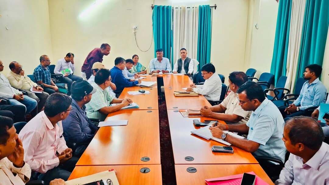 मुजफ्फरपुर पहुंचे बक्सर विधायक आनंद मिश्र, विकास योजनाओं की खोली परत .. खबर कमेंट बॉक्स में