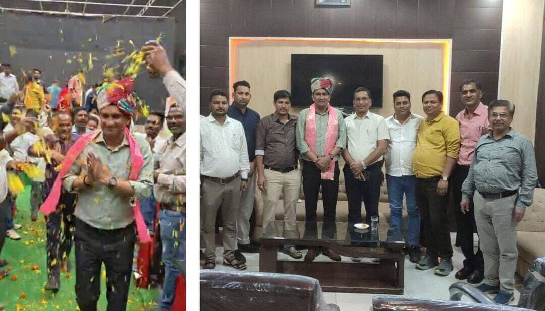 हेमाराम चौधरी की विदाई में भावुक हुआ निगम परिवार, साफा-दुपट्टा पहनाकर किया भव्य अभिनंदन
हनुमानगढ़ तबादले पर निगम के महाराणा प्रताप सभागार में विदाई समारोह, कर्मचारियों ने साझा की चौधरी के कार्यकाल की यादें
भीलवाड़ा ( महेंद्र नागोरी)। भीलवाड़ा नगर निगम आयुक्त हेमाराम चौधरी के हनुमानगढ़ स्थानांतरण पर शुक्रवार को निगम के महाराणा प्रताप सभागार में निगमकर्मियों की ओर से भव्य विदाई समारोह आयोजित किया गया। चौधरी के विदाई समारोह में निगम के अधिकारी-कर्मचारियों ने गर्मजोशी और आत्मीयता के साथ उनका स्वागत-अभिनंदन किया। इस दौरान निगम परिसर में भावुकता के साथ उत्साह का माहौल भी नजर आया।
समारोह में निगम के बड़ी संख्या में कर्मचारी मौजूद रहे। चौधरी के सभागार पहुंचते ही कर्मचारियों ने उनका आत्मीयता से स्वागत किया। निगमकर्मियों ने उन्हें राजस्थानी साफा एवं दुपट्टा पहनाकर, पुष्पवर्षा कर सम्मानित किया और मुंह मीठा कराकर उनके उज्ज्वल भविष्य की शुभकामनाएं दीं। लंबे समय तक निगम परिवार का हिस्सा रहे चौधरी के विदा होने पर कर्मचारियों ने उनके साथ बिताए कार्यकाल की यादें भी साझा कीं।
कर्मचारियों ने गिनाईं चौधरी की कार्यशैली की खूबियां
विदाई समारोह में कर्मचारियों ने कहा कि आयुक्त के रूप में हेमाराम चौधरी का कार्यकाल निगम के लिए कई मायनों में यादगार रहा। उनका सहज व्यवहार, कर्मचारियों से सीधा संवाद और आत्मीयता उनकी कार्यशैली की प्रमुख विशेषताएं रहीं। कर्मचारियों के अनुसार चौधरी ने निगम के कामकाज के दौरान कर्मचारियों की समस्याओं और प्रशासनिक विषयों को समझने का प्रयास किया, जिसके चलते निगमकर्मियों के बीच उनके प्रति सम्मान और अपनापन बना रहा।
सम्मान के साथ दी नई जिम्मेदारी के लिए शुभकामनाएं
समारोह में निगमकर्मियों ने चौधरी के कार्यकाल को याद करते हुए उनके आगामी कार्यकाल के लिए शुभकामनाएं दीं। कर्मचारियों ने कहा कि स्थानांतरण प्रशासनिक प्रक्रिया का हिस्सा है, लेकिन अच्छे व्यवहार और बेहतर संबंधों की यादें हमेशा बनी रहती हैं। इस दौरान कर्मचारियों ने चौधरी से मुलाकात कर उनके कुशलक्षेम की जानकारी ली और हनुमानगढ़ में नई जिम्मेदारी के लिए शुभकामनाएं प्रेषित कीं।
आत्मीय स्वागत से अभिभूत हुए चौधरी
अपने विदाई समारोह में मिले स्नेह और सम्मान से हेमाराम चौधरी भी अभिभूत नजर आए। उन्होंने निगम के समस्त अधिकारियों एवं कर्मचारियों द्वारा किए गए आत्मीय स्वागत और सम्मान के लिए आभार जताया। उन्होंने कहा कि निगम परिवार के साथ बिताया समय और कर्मचारियों का सहयोग हमेशा याद रहेगा।
समारोह के दौरान निगम परिसर में पुराने कार्यकाल की यादें ताजा होती रहीं। विदाई के इस अवसर पर जहां कर्मचारियों में अपने अधिकारी को नई जिम्मेदारी के लिए शुभकामनाएं देने का उत्साह था, वहीं लंबे समय तक साथ काम करने के बाद जुदाई की भावुकता भी साफ दिखाई दी। साफा-दुपट्टा, पुष्पवर्षा और आत्मीय सम्मान के बीच निगम परिवार ने चौधरी को यादगार विदाई दी।
