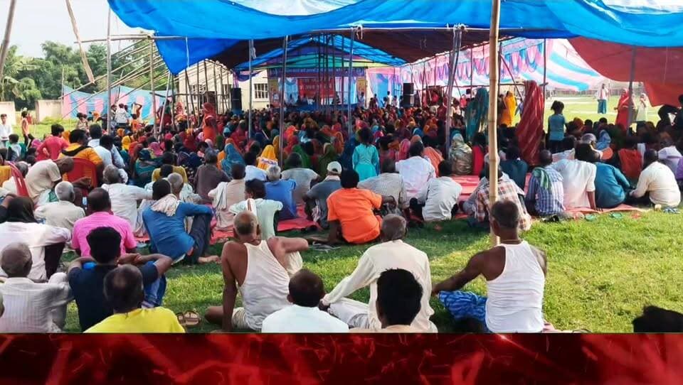 जिला स्तरीय मासिक शिव गुरु परिचर्चा में उमड़ी श्रद्धालुओं की भीड़; सार्वजनिक दुर्गा मंदिर मंजौरा के परिसर में एकदिवसीय शिव चर्चा का आयोजन हुआ।