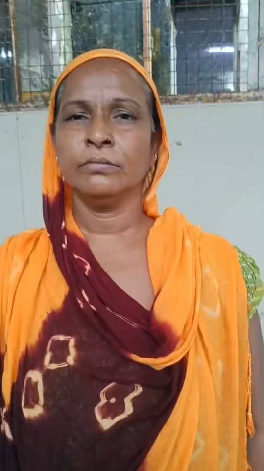 जसवंत नगर के कंजर कॉलोनी में हुई फायरिंग के बाद घायल हुए शिवम की माता जी ने दी जानकारी....