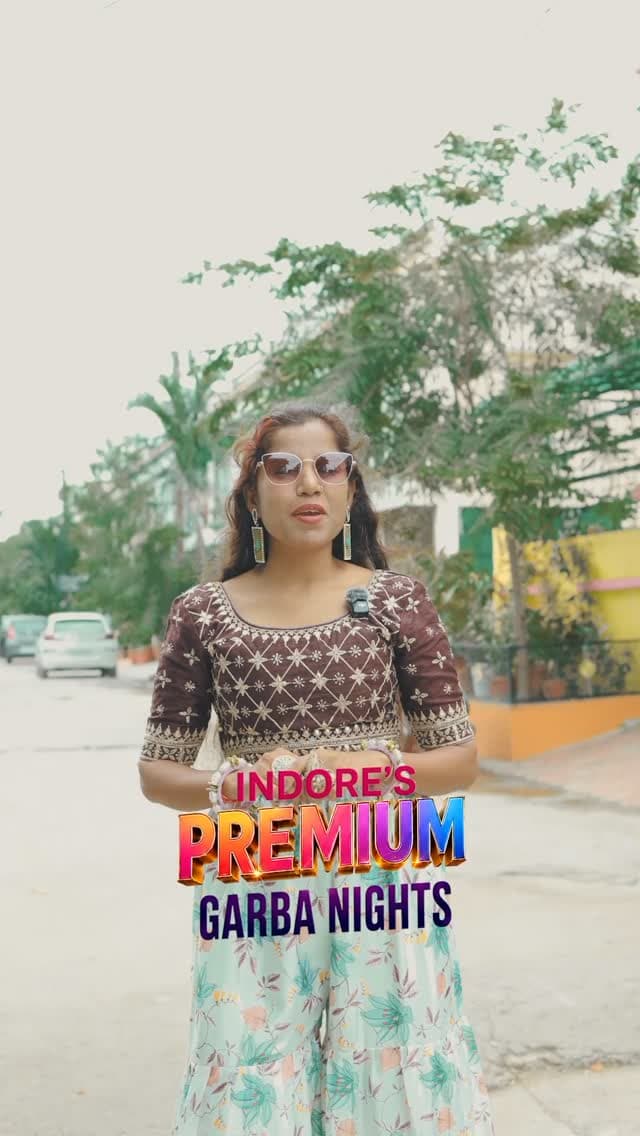 Navratri ka kya plan? Gujarat jaane ki zaroorat nahi! 😍
Indore mein hi mil rahi hai Gujarat wali Garba vibes — INDRAAS 2026 💃🏻✨
17, 18 & 19 October | Urban Haat Ground, Indore
#Indraas #indorekaraas #indoregarba #Navratri2026 #indoreevents