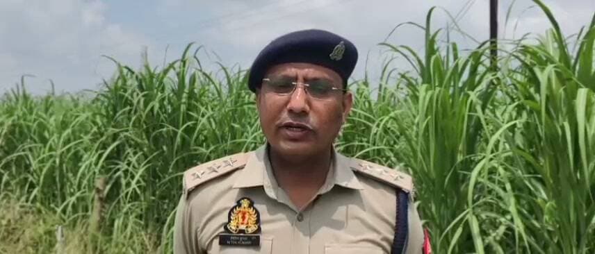*PS सीबीगंज, बरेली: गन्ने के खेत में एक व्यक्ति का अज्ञात शव मिलने की सूचना के संबंध में की जा रही पुलिस
#Bareillynewslive
#Bareillypolice
#Viralpost