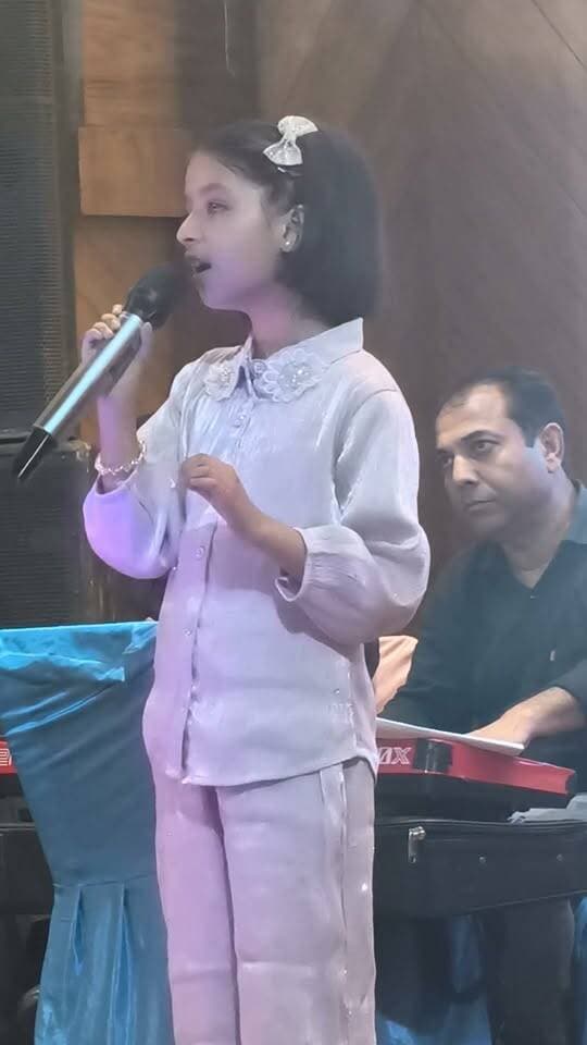 रफ़ी नाइट में नन्ही बच्ची की शानदार प्रस्तुति...