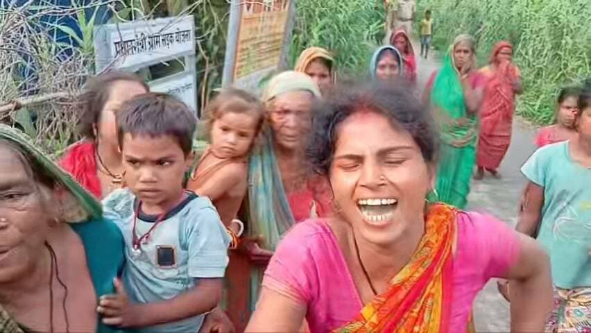 सलखुआ के बहुआरवा में जमीन विवाद में मजदूरी की पीट-पीट कर हत्या..घटना के बाद जाँच में जुटी पुलिस
#salkhua #simribakhtiyarpur #CrimeNews #SaharsaNews #कोसीसमाचार
