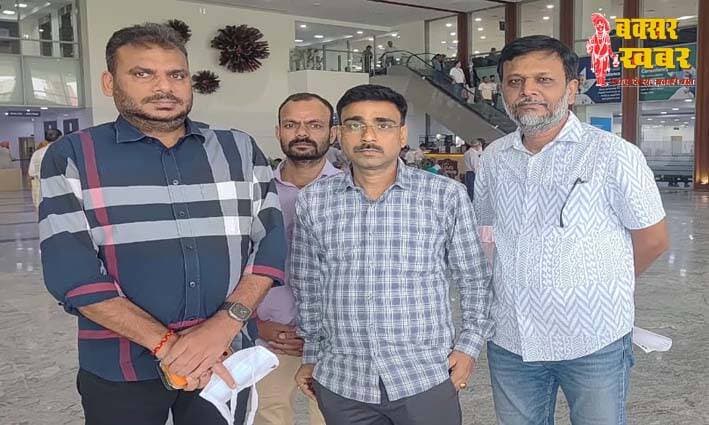 बीमार पत्रकार से मिले राजकुमार चौबे ने पहुंचाई मदद, 31 को होगा ऑपरेशन
विस्तृत खबर का लिंक नीचे कमेंट बॉक्स में है