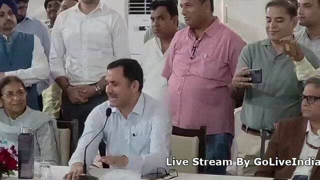 इलाके के बड़े नेता हैं अभय सिंह यादव - यशपाल यादव